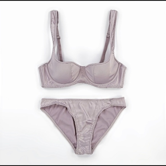 Shelf Balconette Bra and panties set - Picture 11 of 11